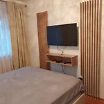 Kyra-kyra * Sarajevo
